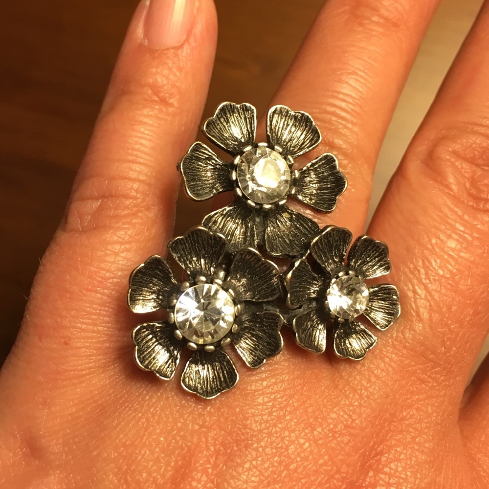 3 flower ring 🌺